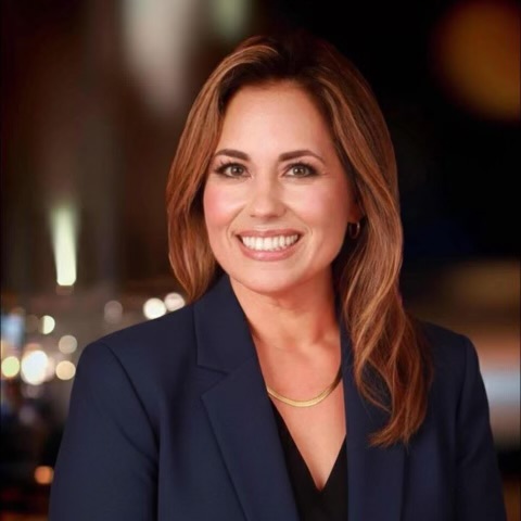 Stephanie Seenstra – Ms.  Elite North America